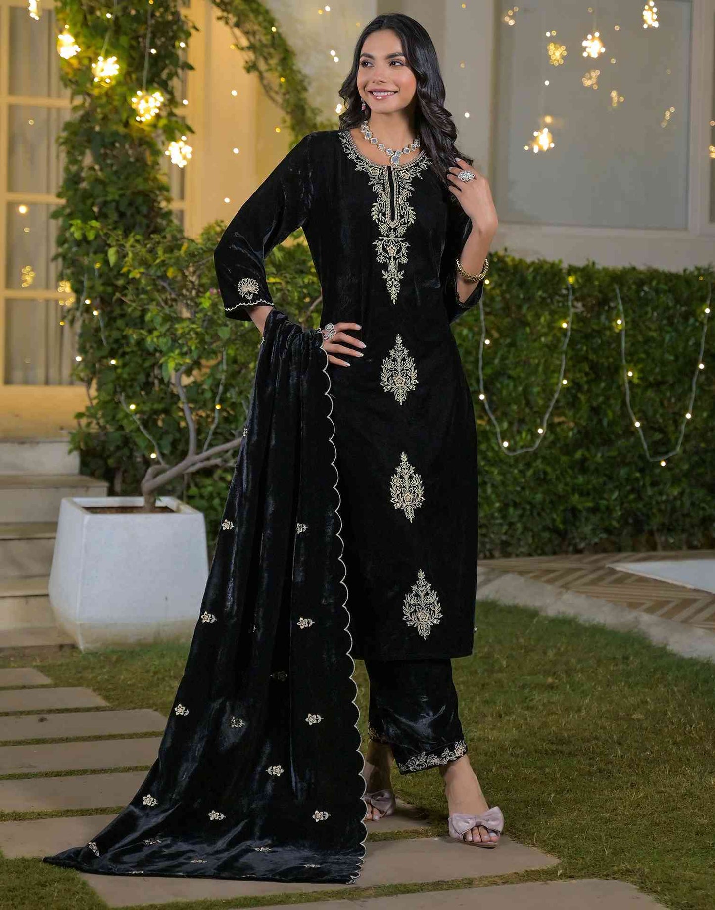Velvet Straight Embroidered Round Neck Kurta with Pant & Dupatta