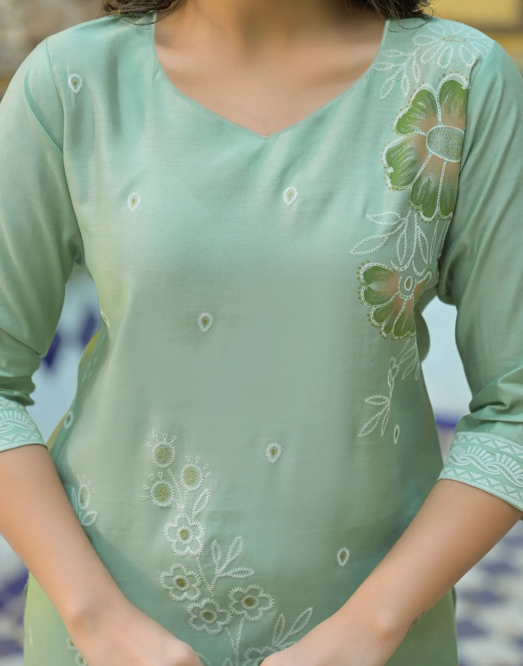 Skylee Silk Foil Print Straight 3 Piece Kurta Set For Woman