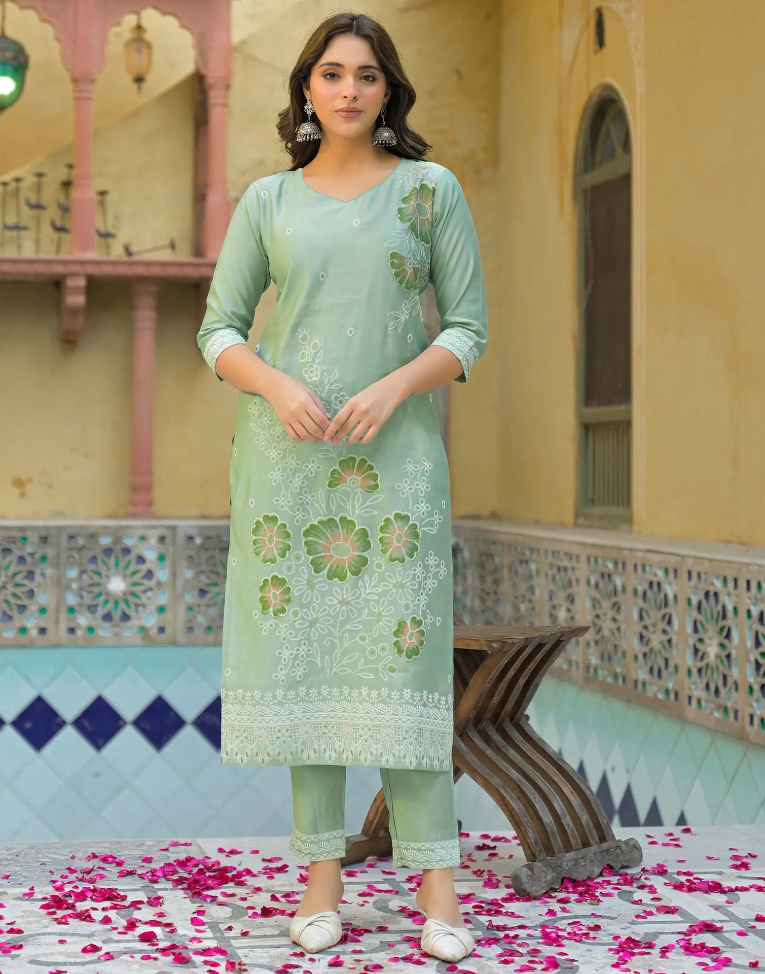 Skylee Silk Foil Print Straight 3 Piece Kurta Set For Woman