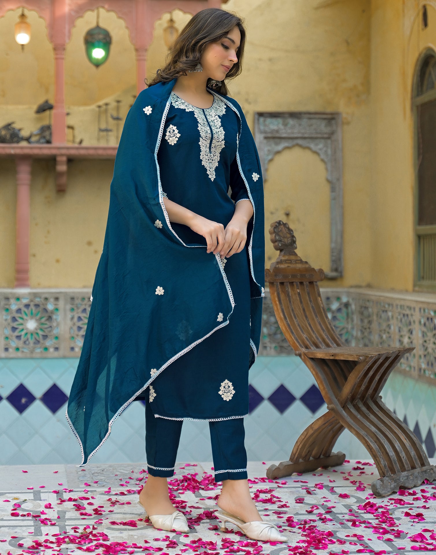 Skylee Silk Embroidered Straight 3 Piece Kurta Set For Woman