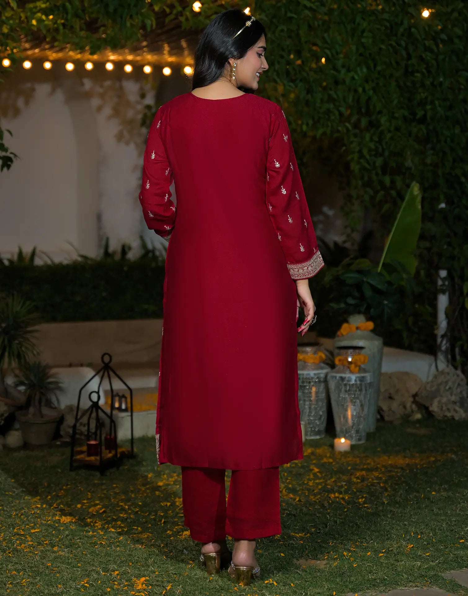 Silk Blend Embroidered Straight 3 Piece Kurta Set