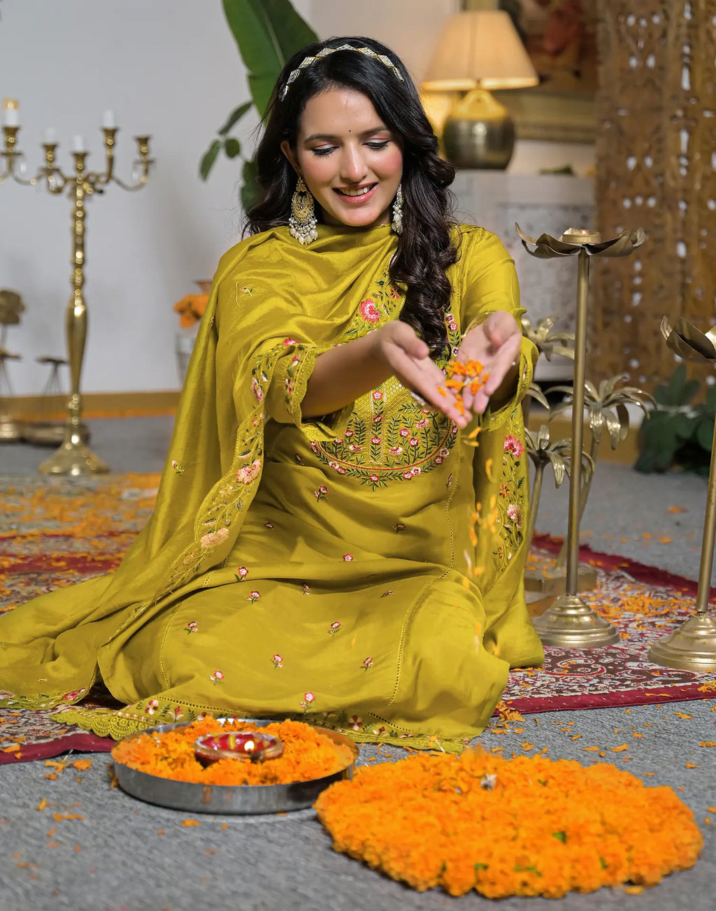 Silk Blend Embroidered Straight 3 Piece Kurta Set