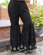 Skylee Chiffon Embroidered Straight 3 Piece Kurta Set For Woman