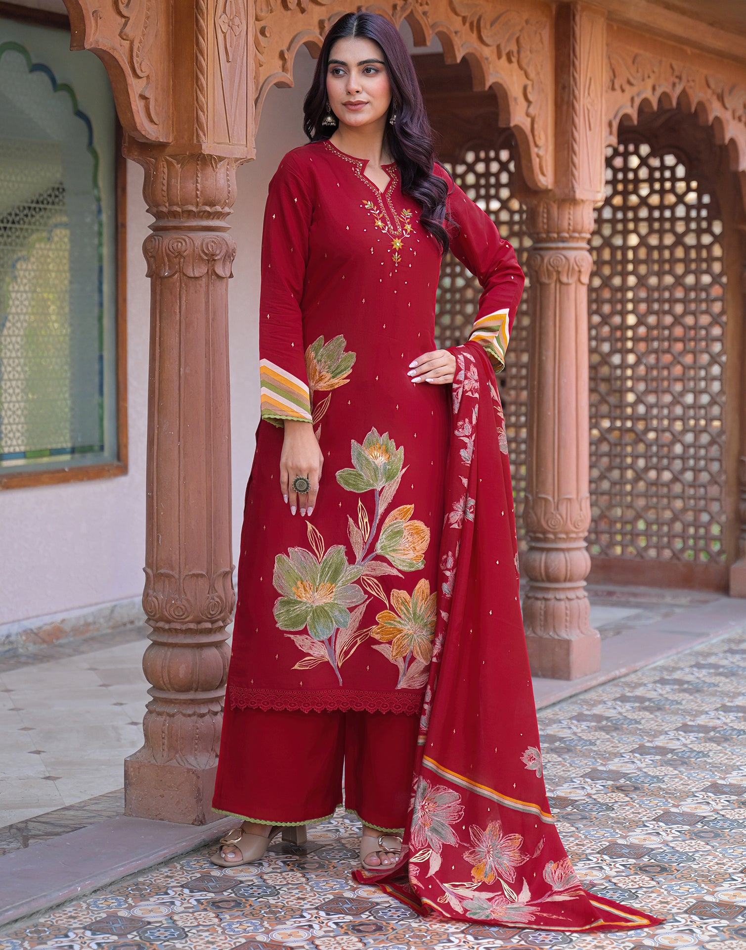 Skylee Silk Floral Print Straight 3 Piece Kurta Set For Woman