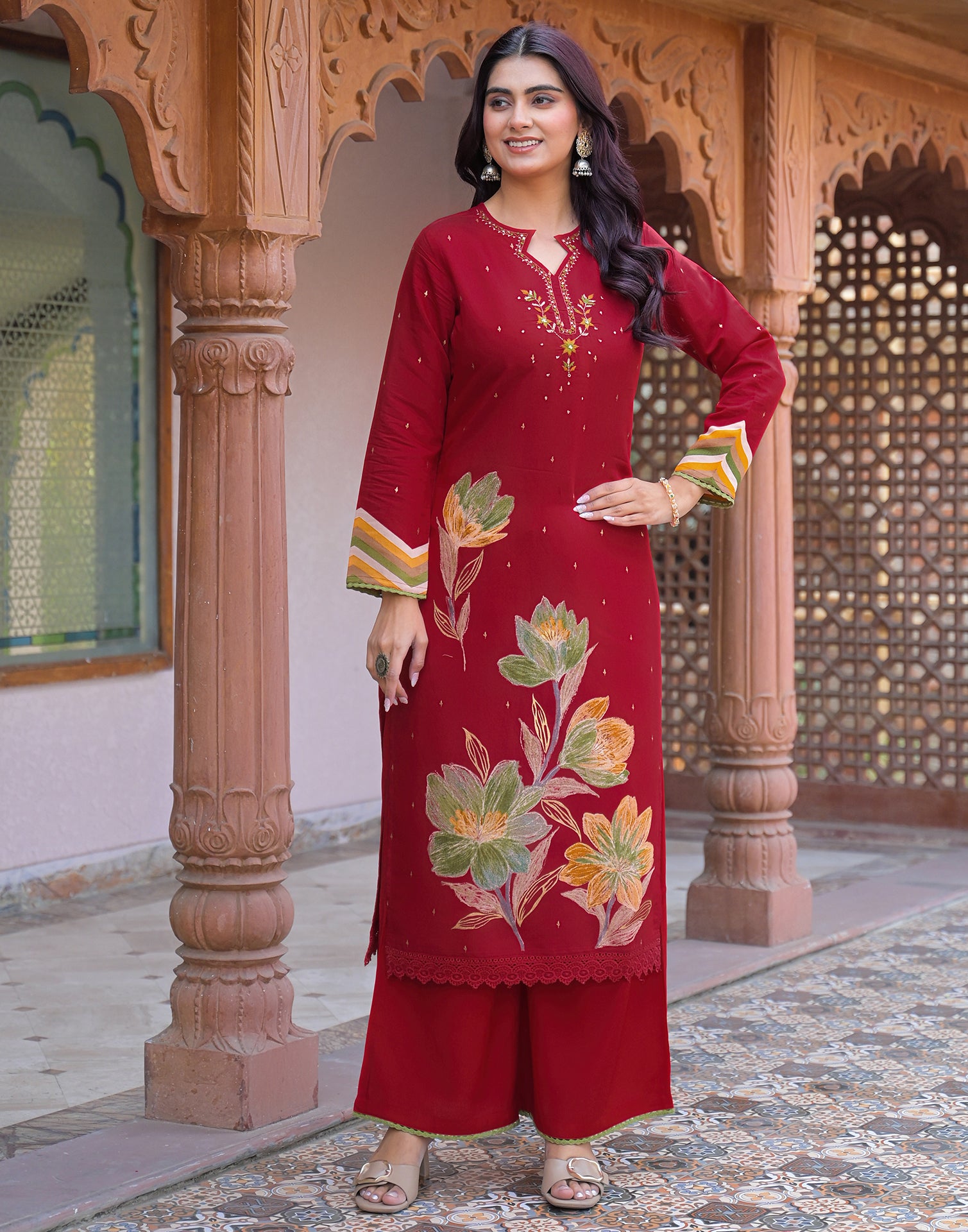 Skylee Silk Floral Print Straight 3 Piece Kurta Set For Woman