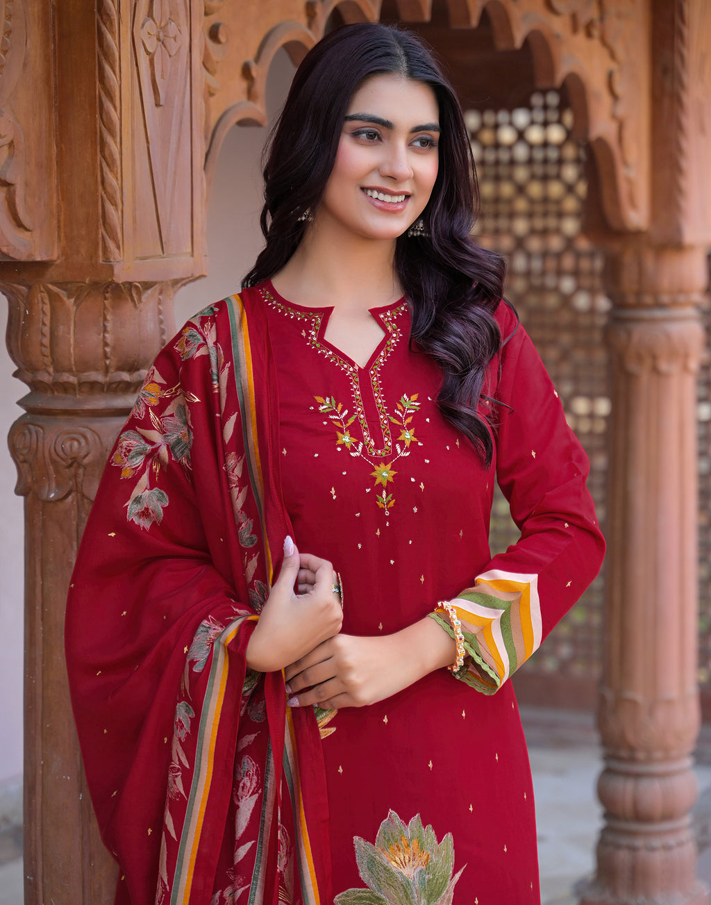 Skylee Silk Floral Print Straight 3 Piece Kurta Set For Woman