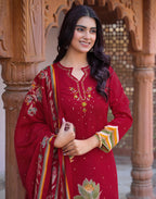 Skylee Silk Floral Print Straight 3 Piece Kurta Set For Woman