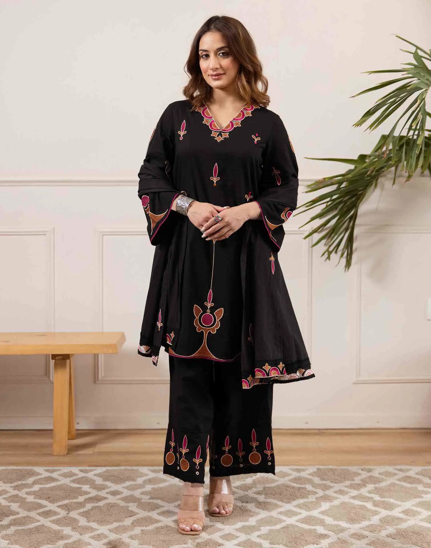 affordable v neck kurta set 