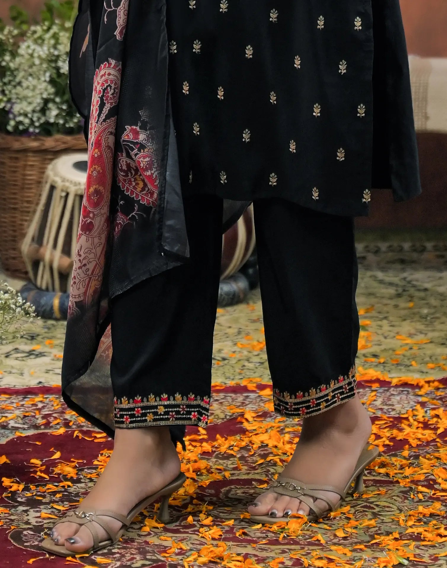 Silk Blend Embroidered Straight 3 Piece Kurta Set
