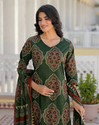 Skylee Cotton Printed Straight 3 Piece Kurta Set For Woman