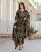 Skylee Cotton Printed Straight 3 Piece Kurta Set For Woman