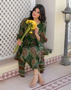 Skylee Cotton Printed Straight 3 Piece Kurta Set For Woman