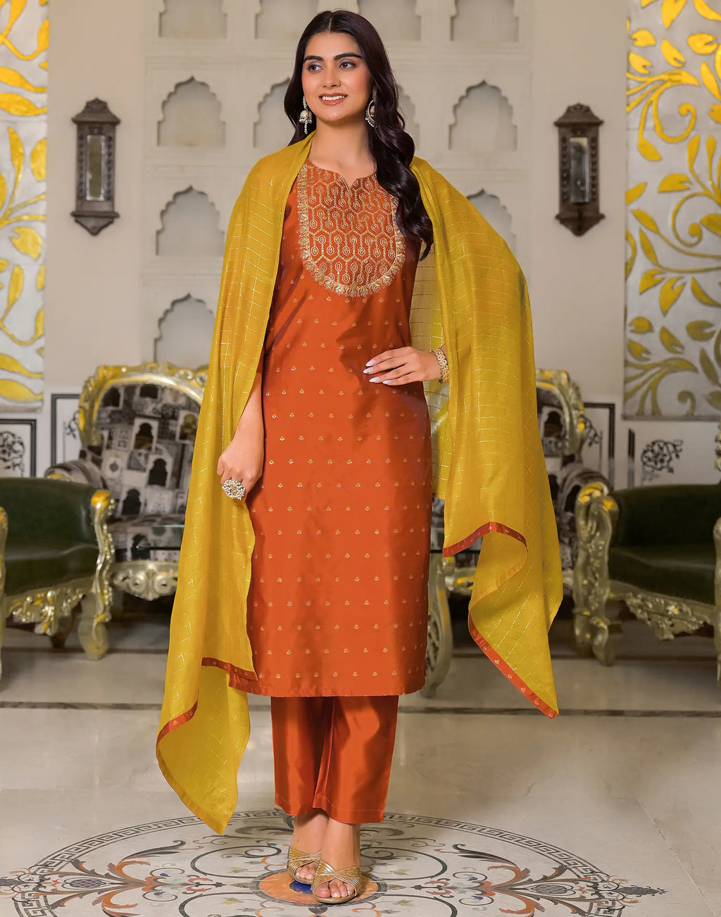 Skylee Taffeta Woven Straight 3 Piece Kurta Set For Woman