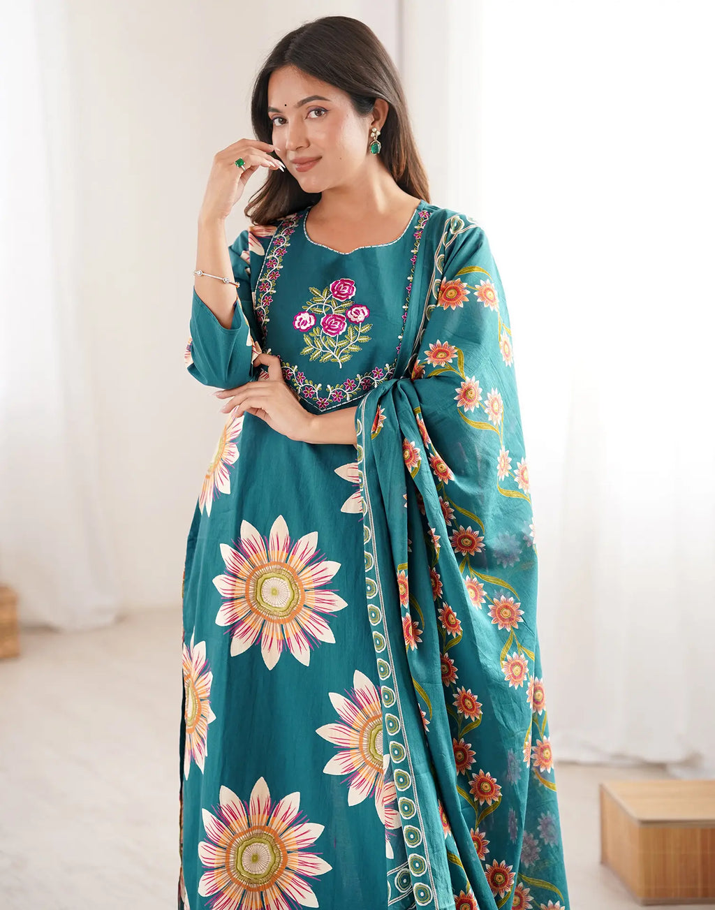 Skylee Cotton Floral Print Straight 3 Piece Kurta Set For Woman