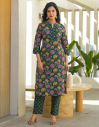 Skylee Cotton Floral Print Straight 3 Piece Kurta Set For Woman