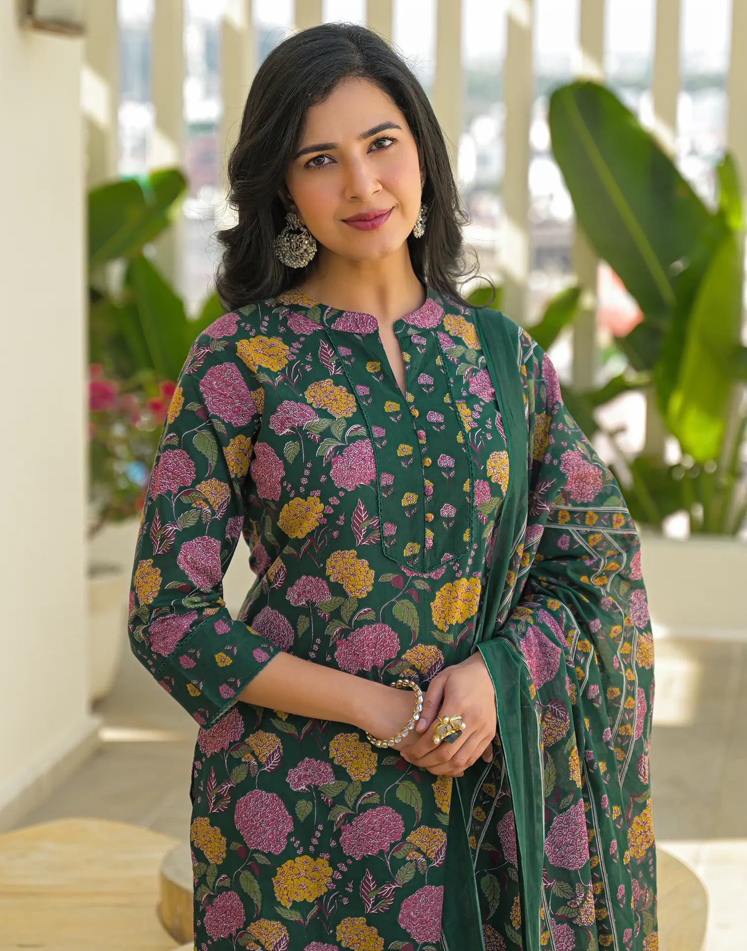 Skylee Cotton Floral Print Straight 3 Piece Kurta Set For Woman