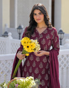 Skylee Viscose Printed Straight 3 Piece Kurta Set For Woman