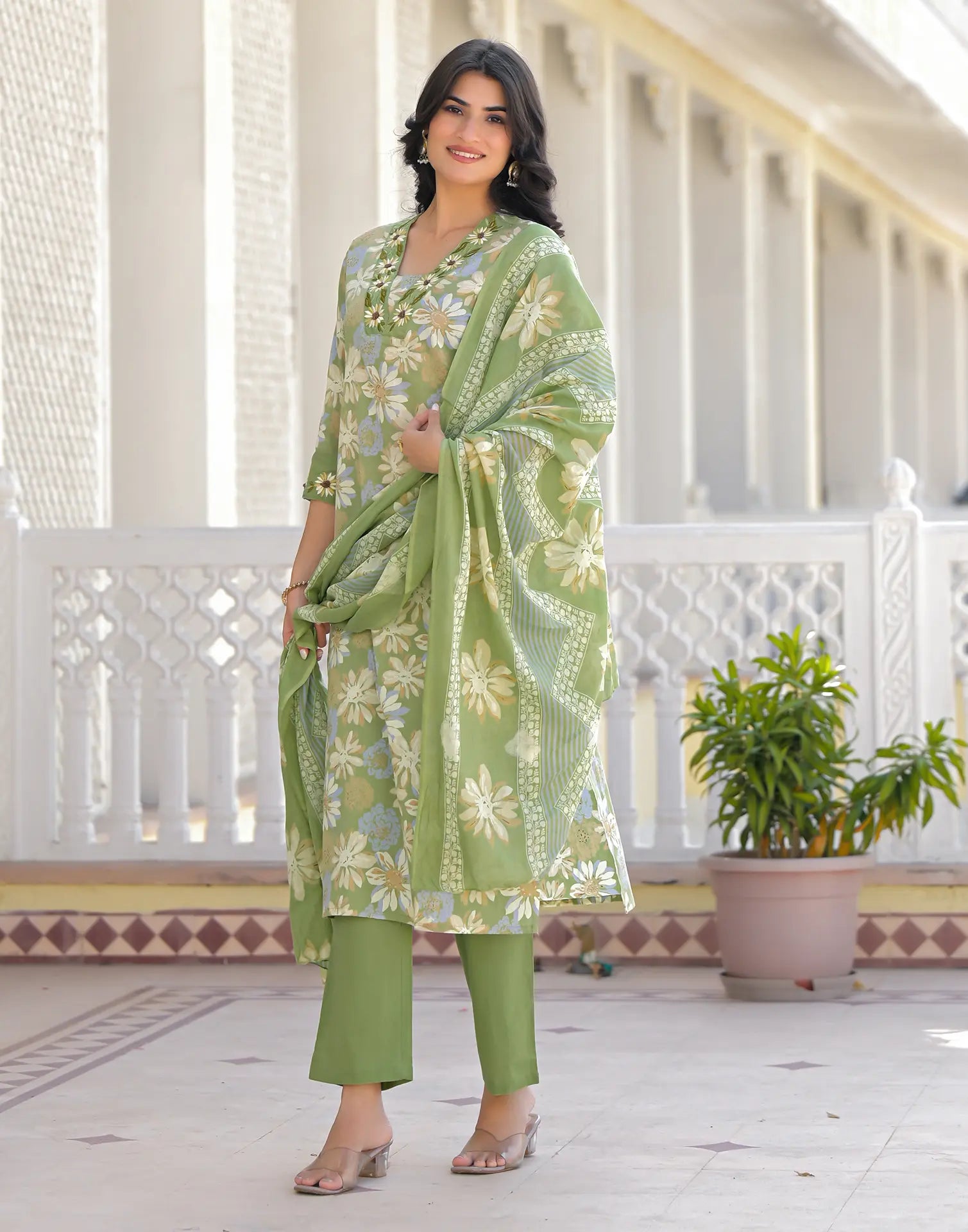 Skylee Cotton Printed Straight 3 Piece Kurta Set For Woman
