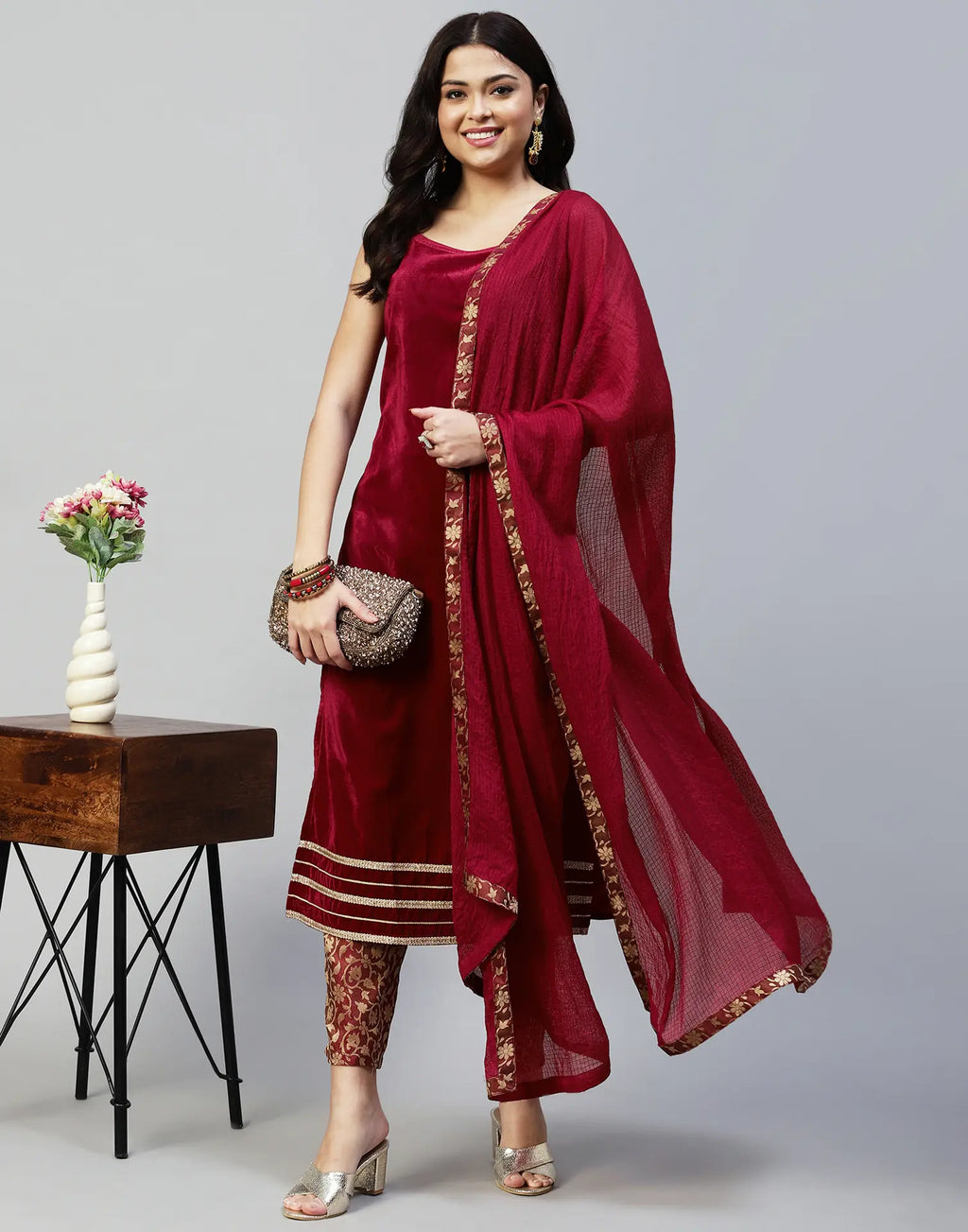 Velvet Plain Straight 3 Piece Kurta Set