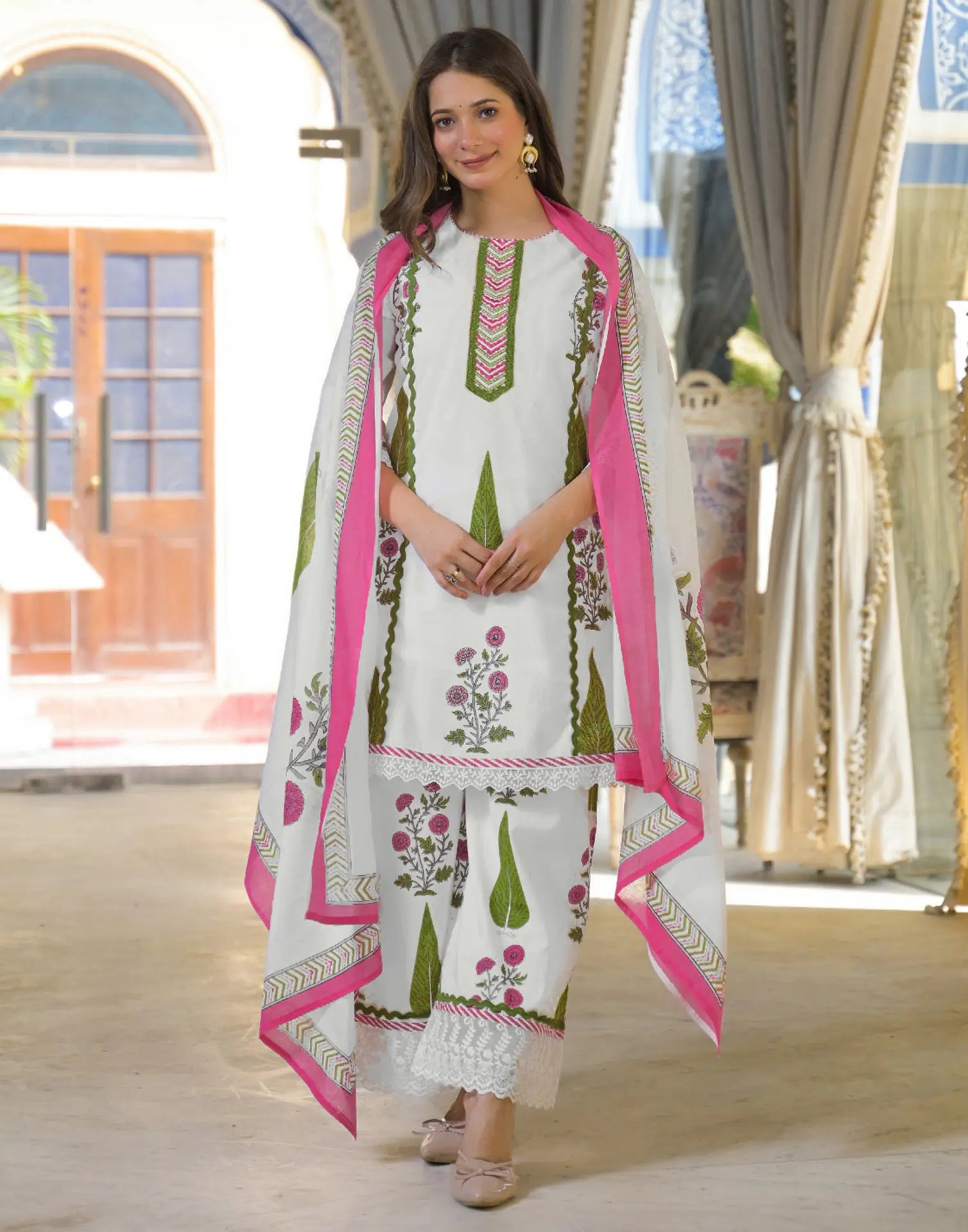 Skylee Cotton Floral Print A-Line 3 Piece Kurta Set For Woman