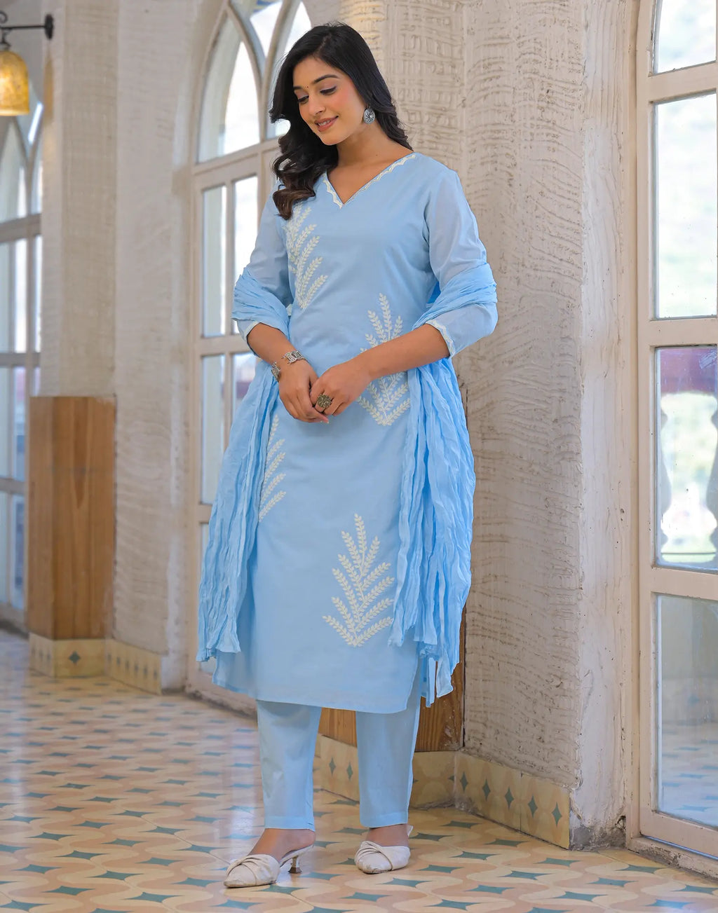 Skylee Cotton Embroidered Straight 3 Piece Kurta Set For Woman