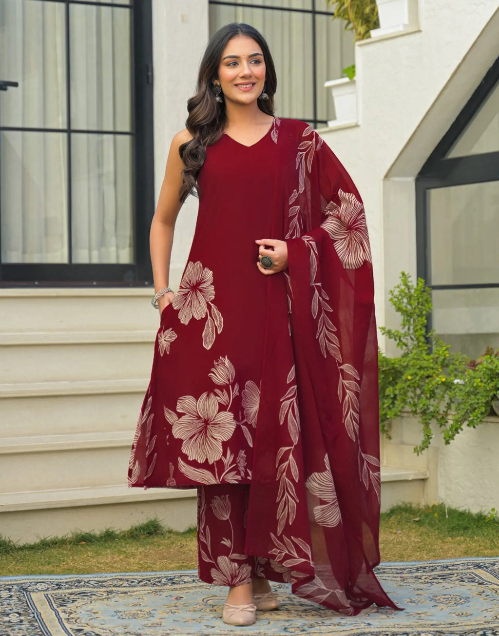 Skylee Cotton Floral Print Straight 3 Piece Kurta Set For Woman