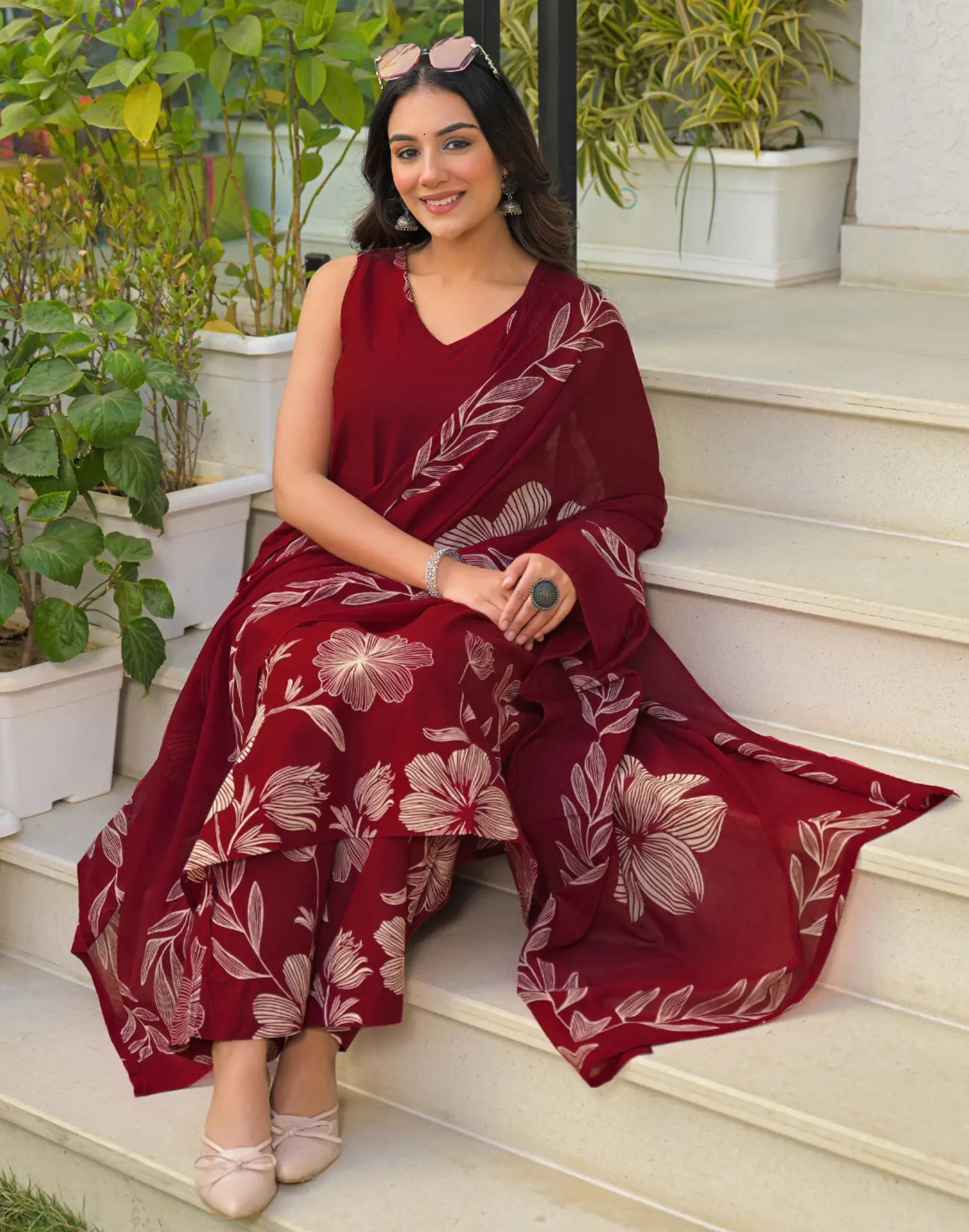 Skylee Cotton Floral Print Straight 3 Piece Kurta Set For Woman