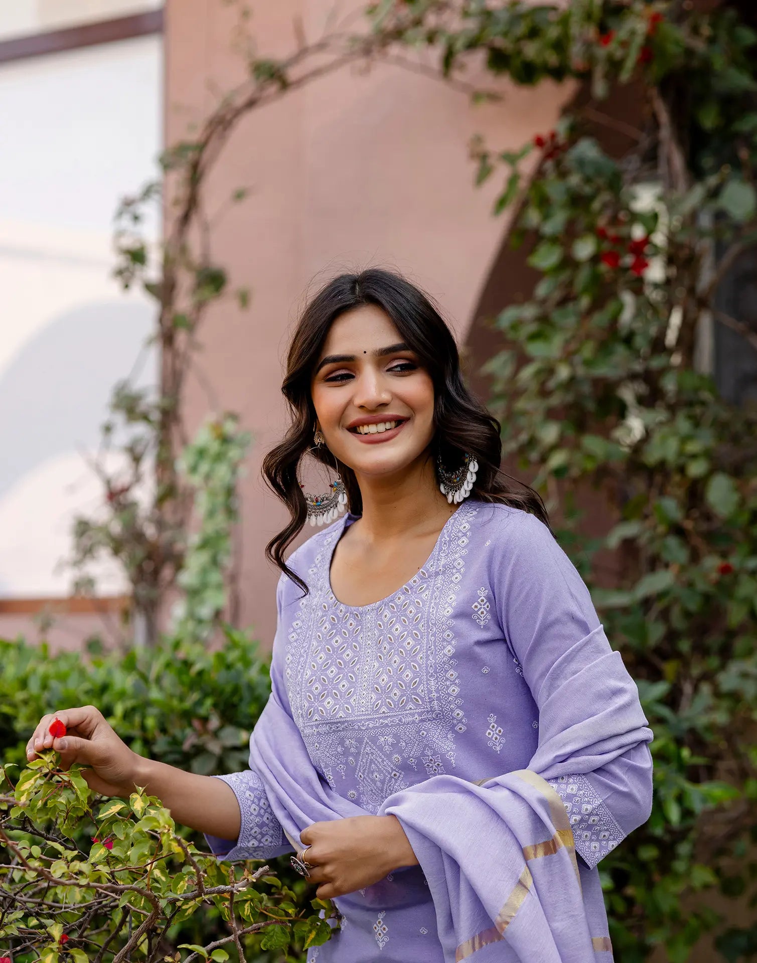 Pastel Purple Round Neck Pigment Print Straight 3 Piece Kurta Set with Dupatta