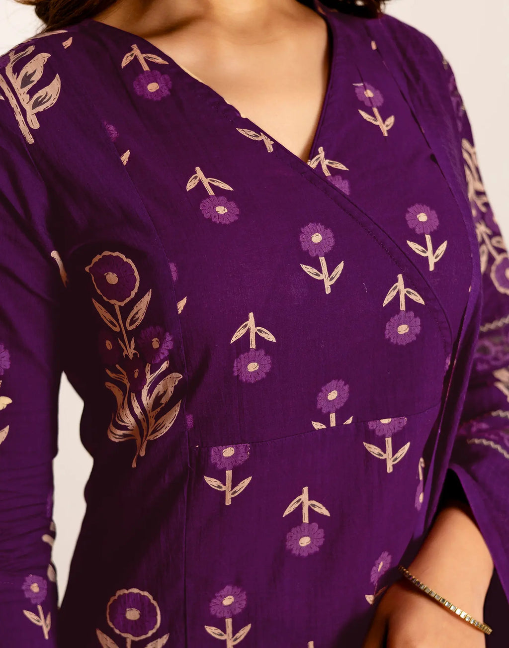 Skylee Cotton Printed Straight 3 Piece Kurta Set For Woman