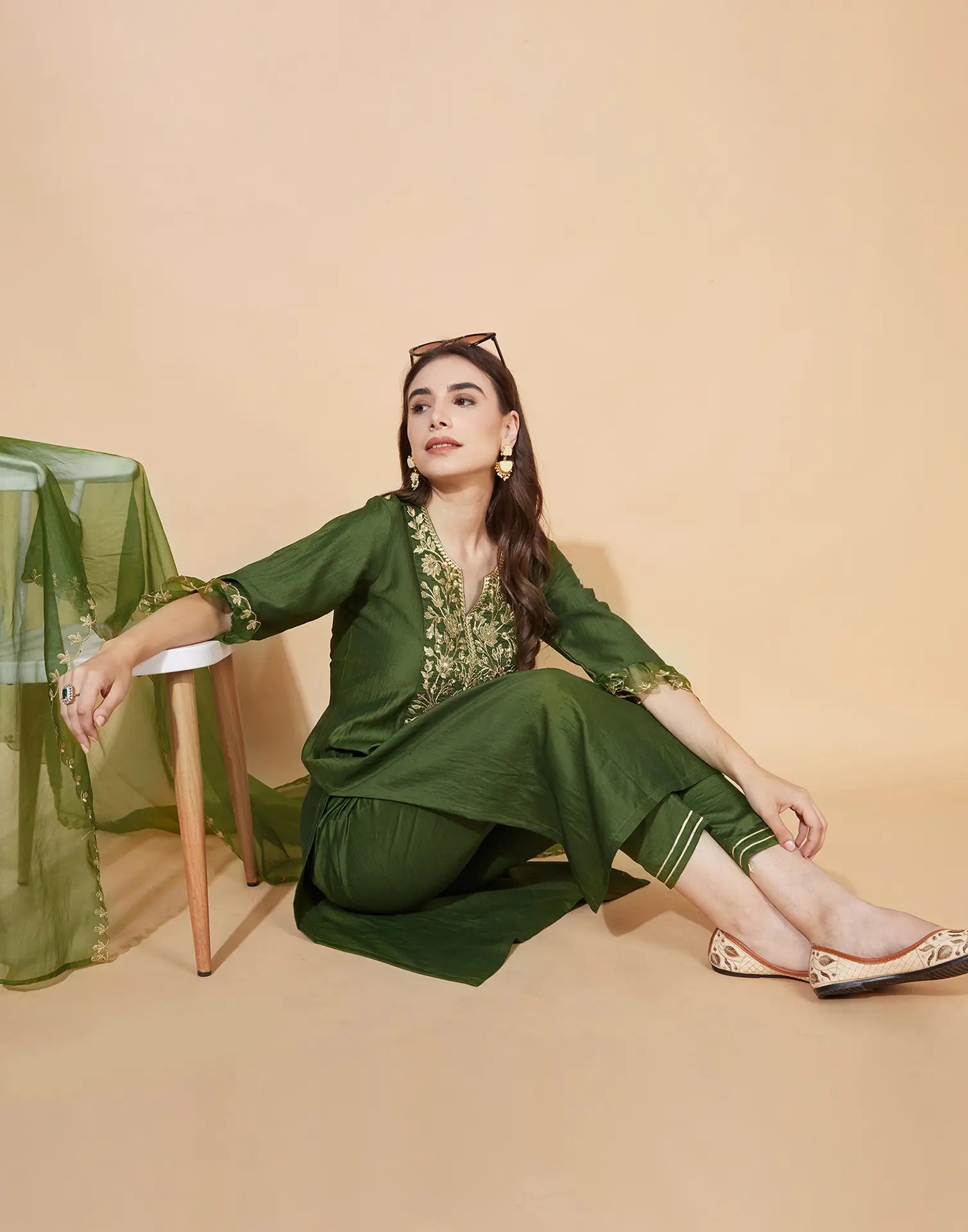Poly Chinnon Embroidered Straight 3 Piece Kurta Set