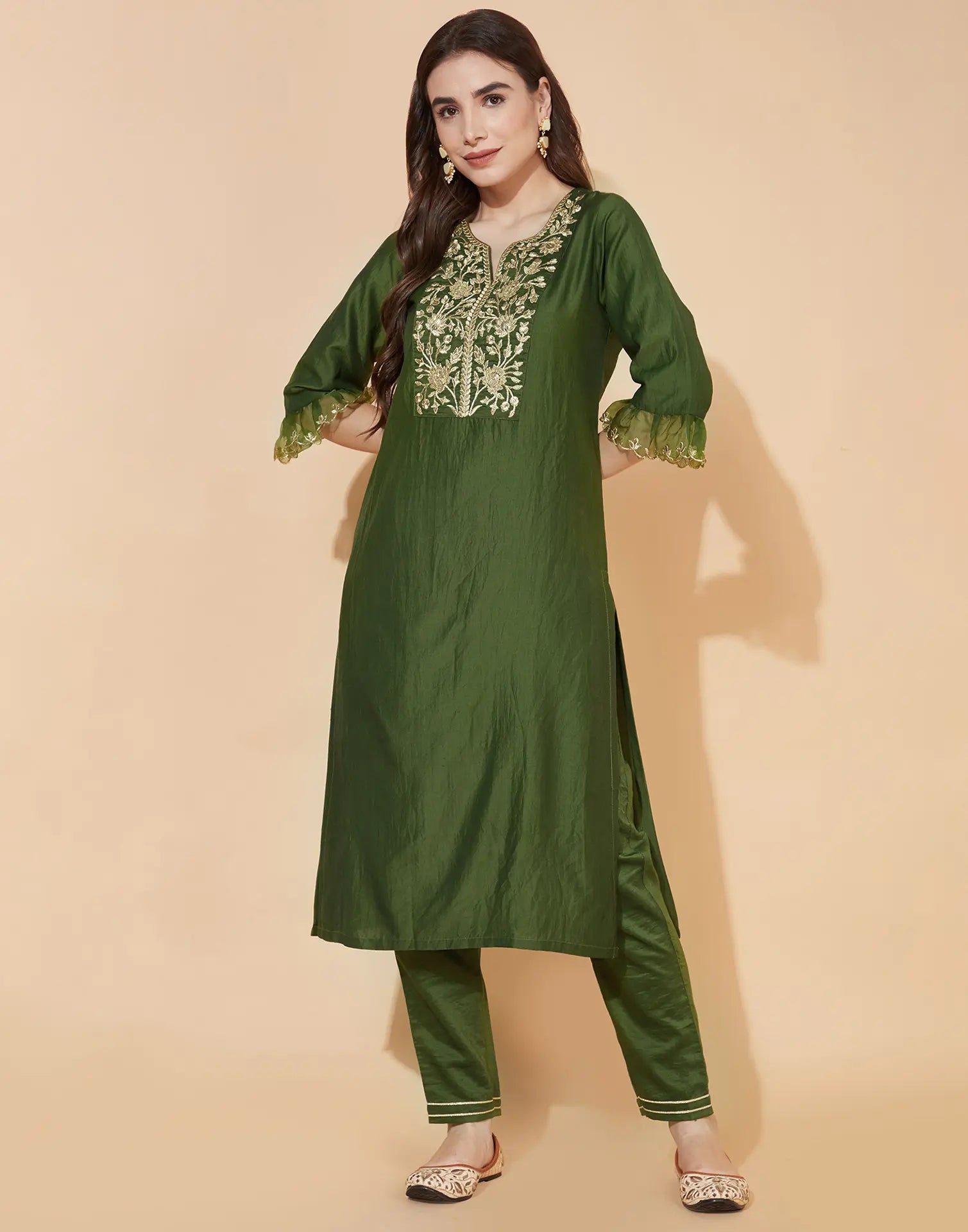 Poly Chinnon Embroidered Straight 3 Piece Kurta Set
