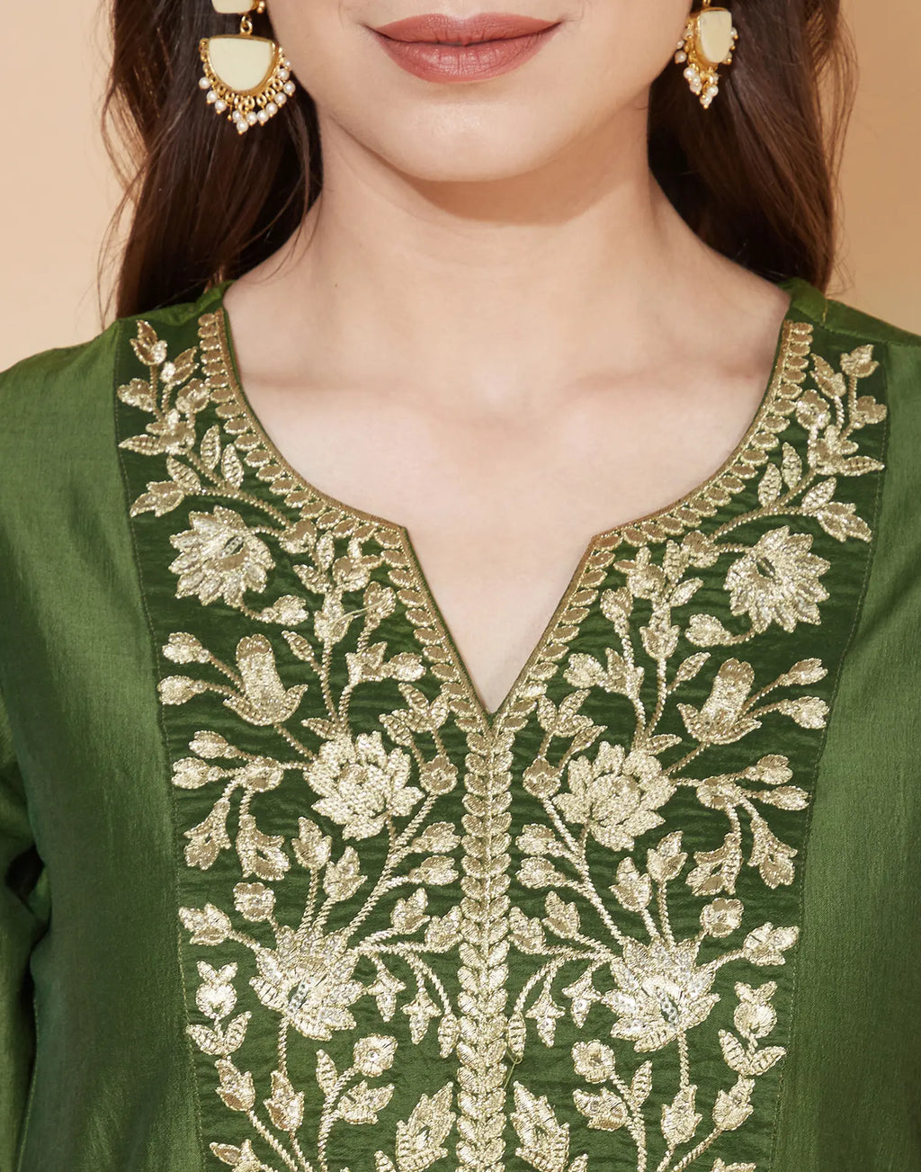 Poly Chinnon Embroidered Straight 3 Piece Kurta Set
