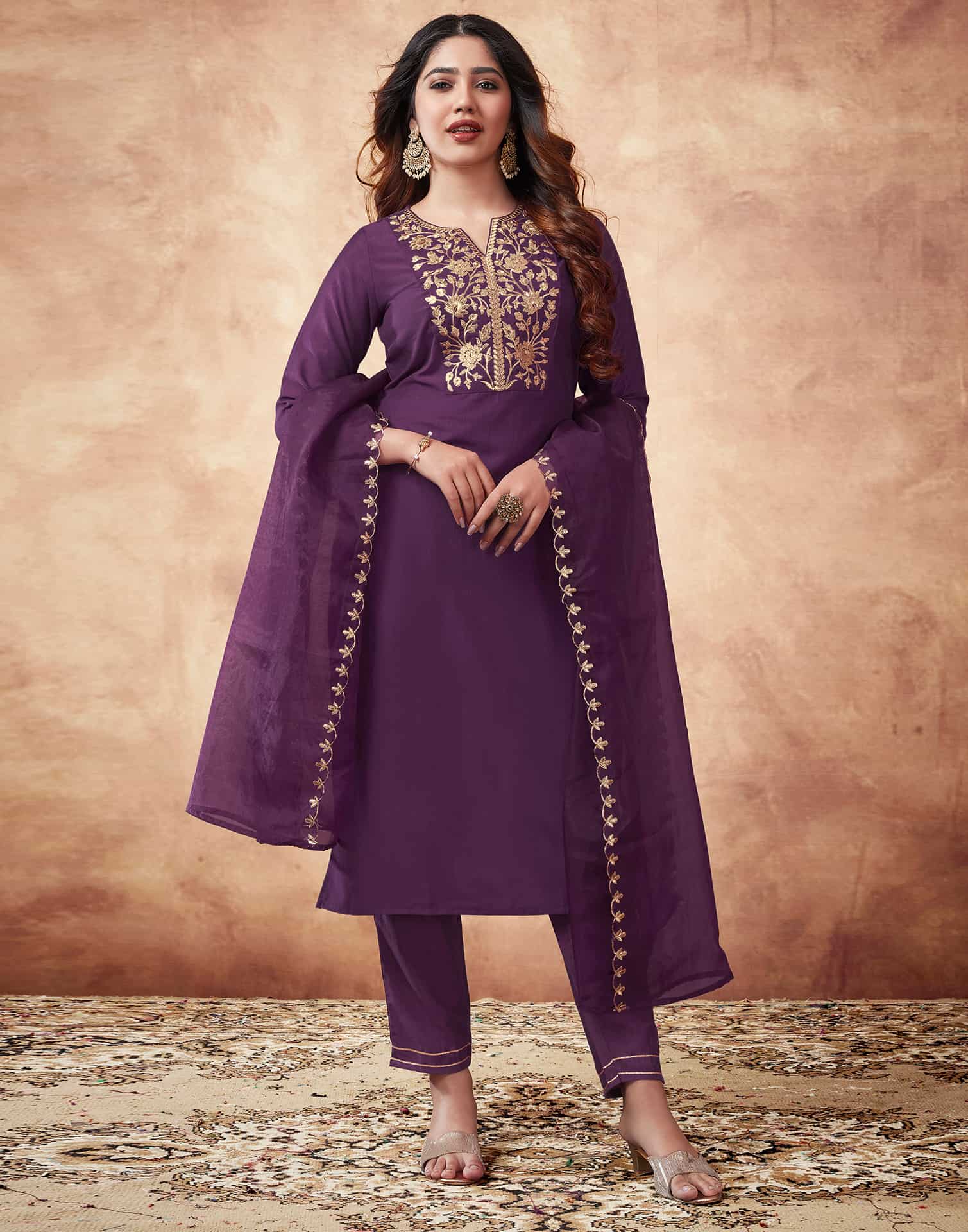 Wine V Neck Stylish Kurta Set Dupatta