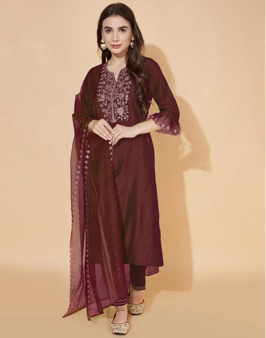 Maroon Silk Plain V Neck 3/4 Sleeve Straight Kurta Set With Pant & Dupatta