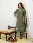 Skylee Silk Blend Embroidered Straight 3 Piece Kurta Set For Woman