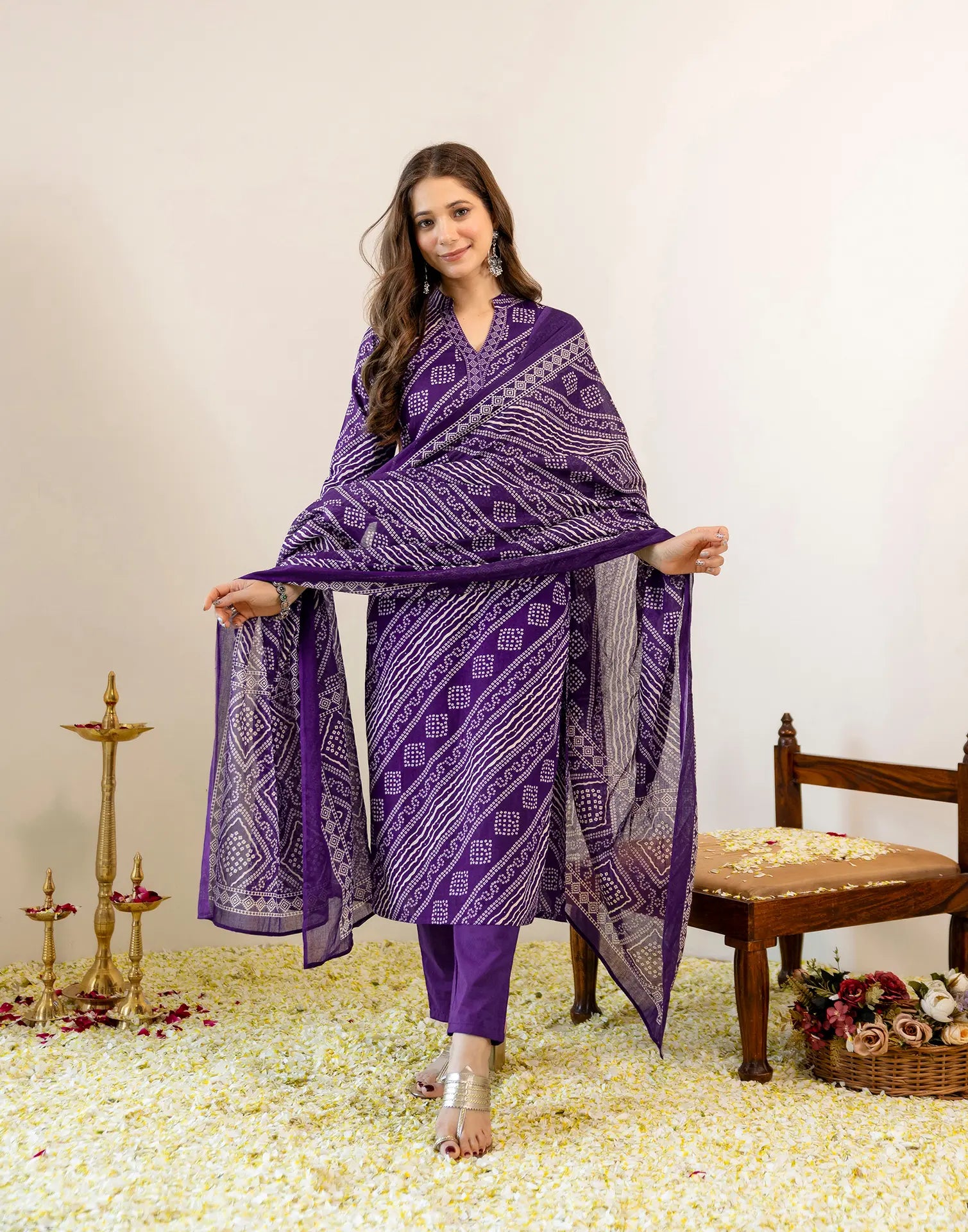 Skylee Viscose Bandhani Straight 3 Piece Kurta Set For Woman