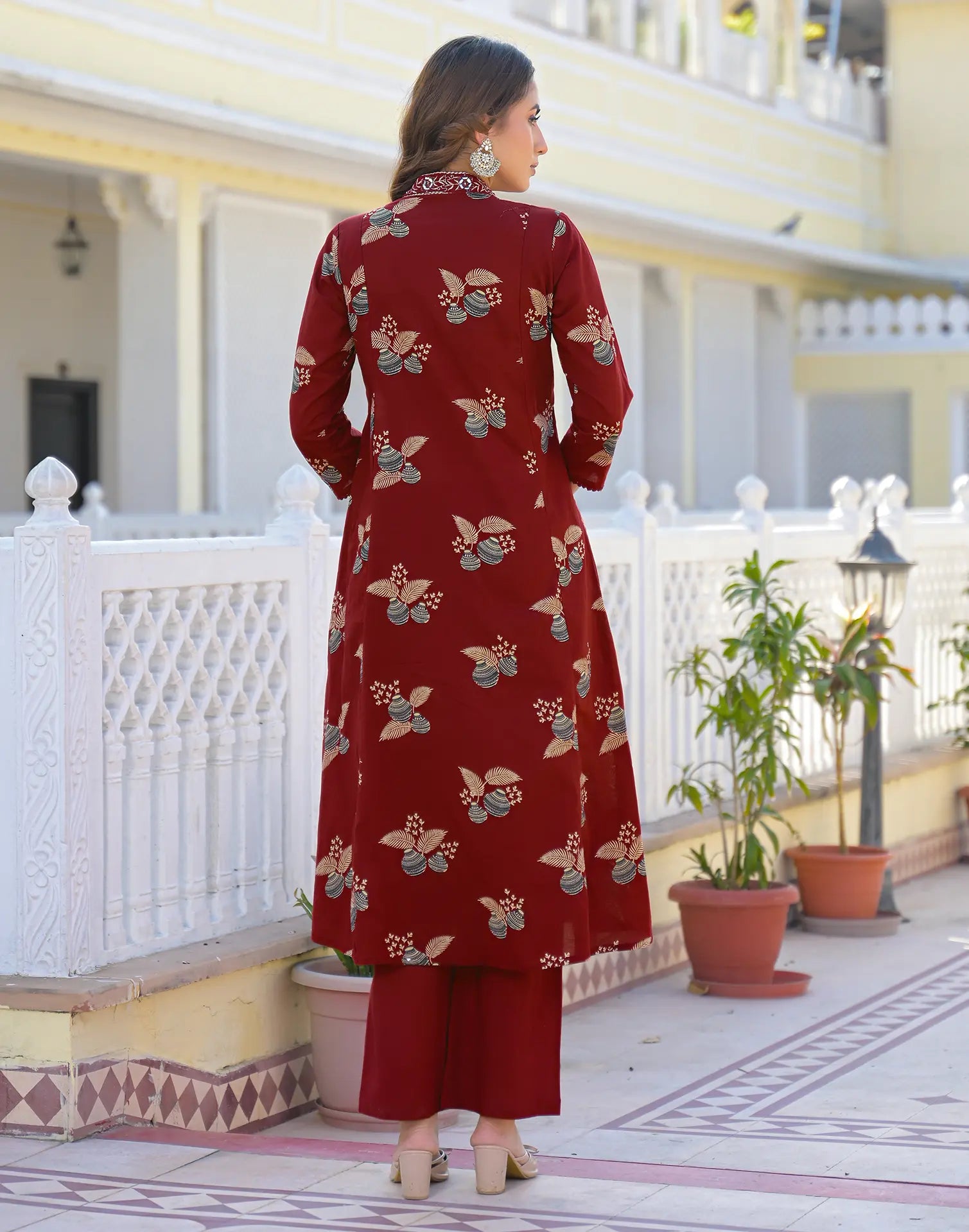 Skylee Cotton Printed A-Line 3 Piece Kurta Set For Woman