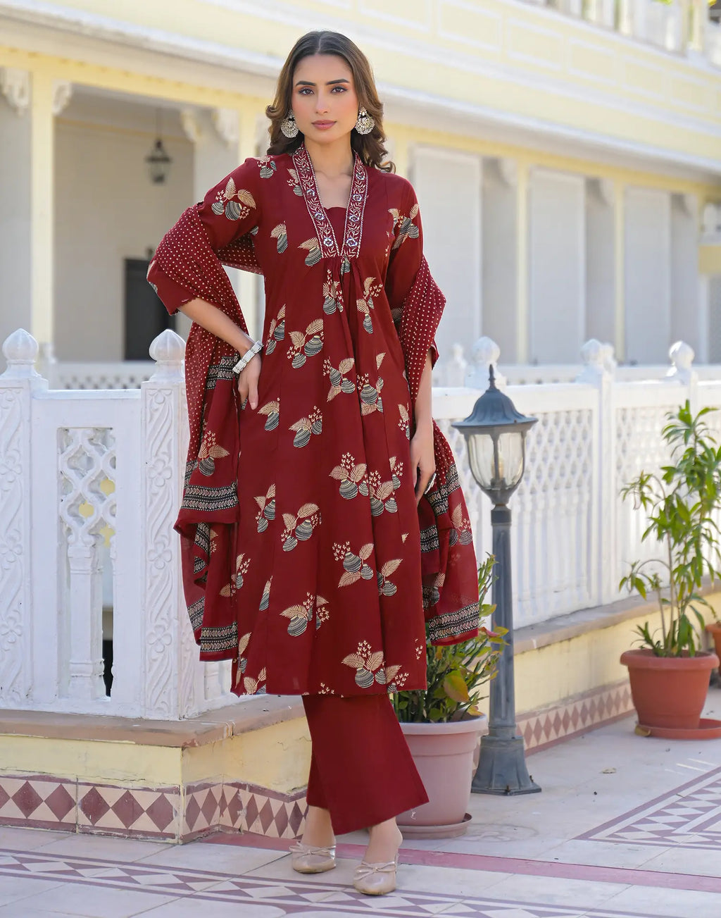 Skylee Cotton Printed A-Line 3 Piece Kurta Set For Woman
