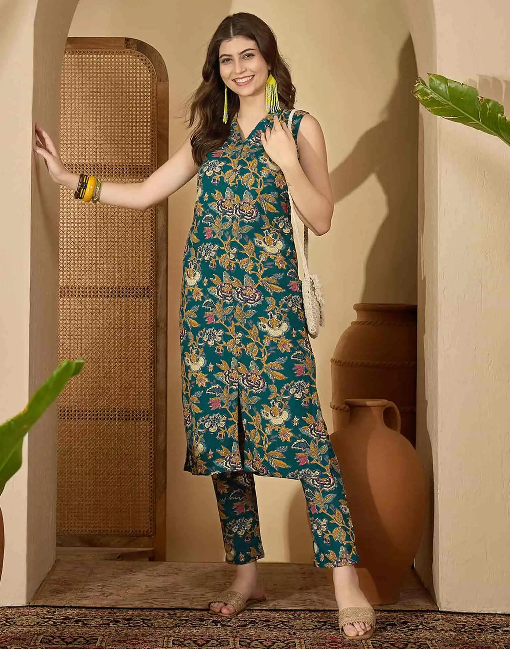 Skylee Rayon Printed V-Neck Co-ord Set For Woman