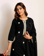 Skylee Cotton Embroidered Straight 3 Piece Kurta Set For Woman