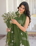 Skylee Cotton Embroidered Straight 3 Piece Kurta Set For Woman