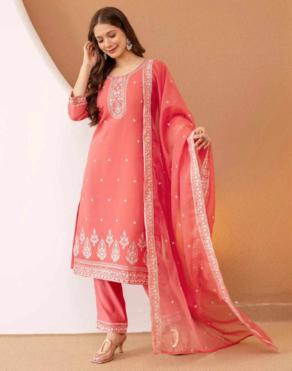 Skylee Silk Blend Embroidered Straight 3 Piece Kurta Set For Woman