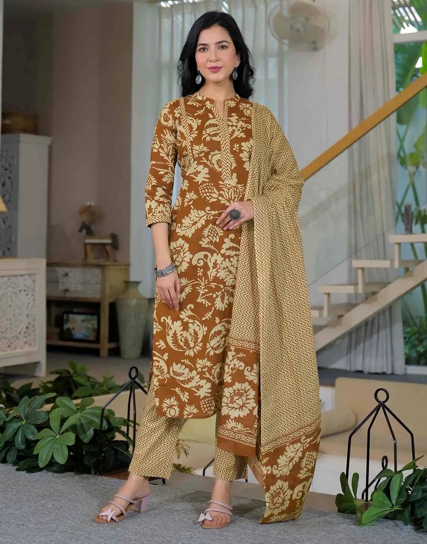 Cotton Printed Straight Mandarin Collar Kurta with Pant & Dupatta