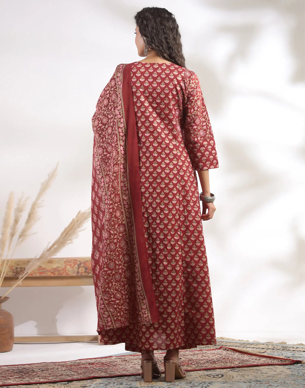 Skylee Cotton Foil Print Anarkali 3 Piece Kurta Set For Woman