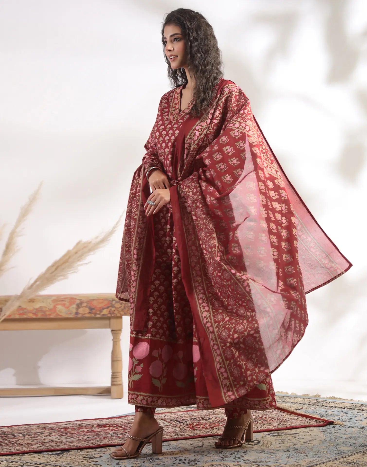 Skylee Cotton Foil Print Anarkali 3 Piece Kurta Set For Woman