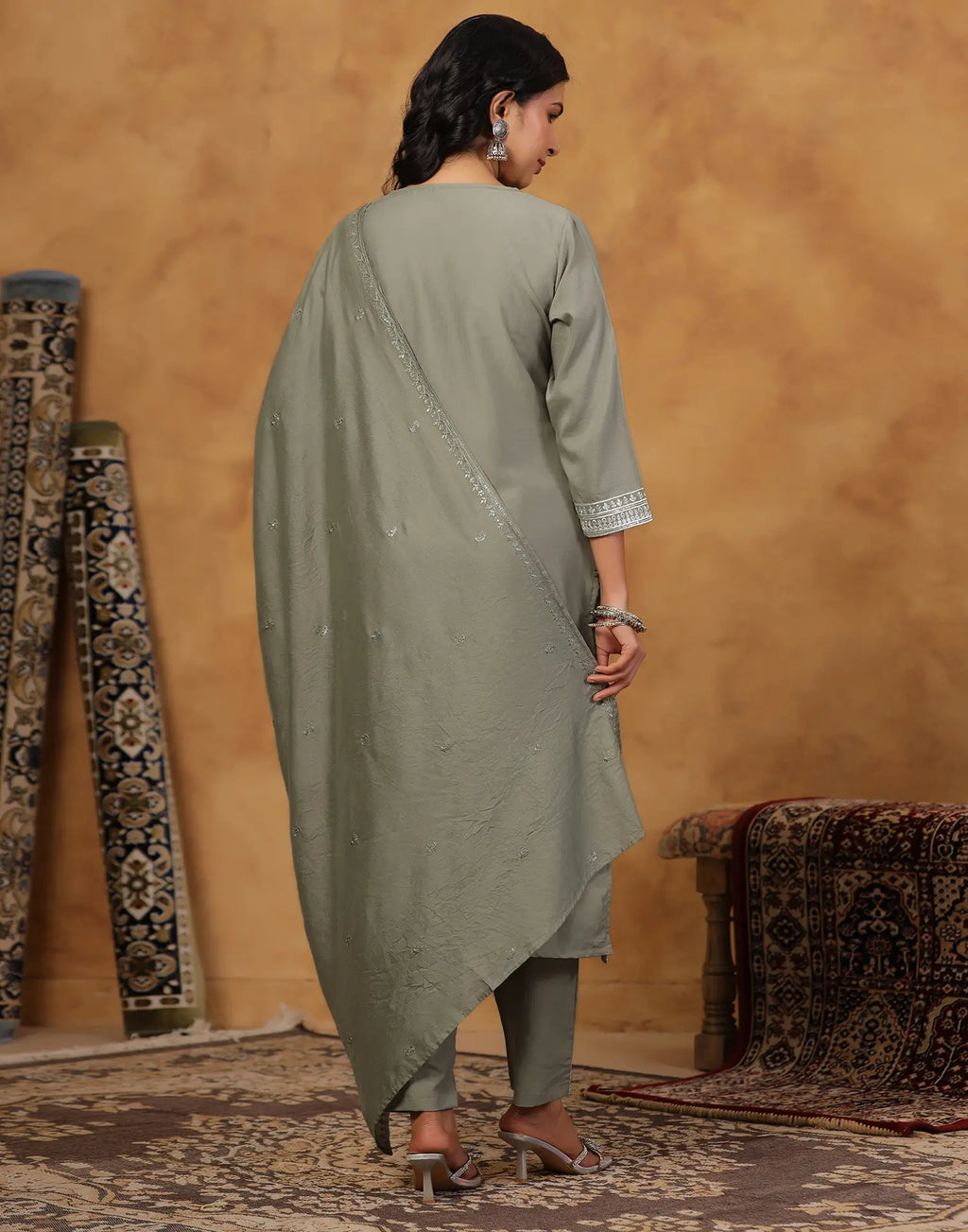Skylee Silk Embroidered Straight 3 Piece Kurta Set For Woman