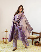 Skylee Viscose Printed Straight 3 Piece Kurta Set For Woman