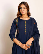 Skylee Cotton Embroidered Straight 3 Piece Kurta Set For Woman