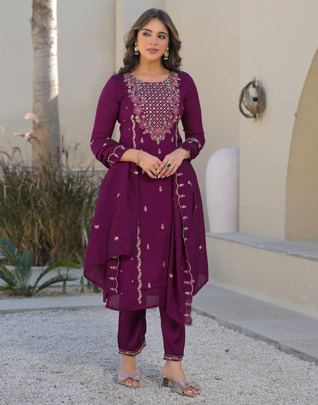 Skylee Silk Embroidered Straight 3 Piece Kurta Set For Woman