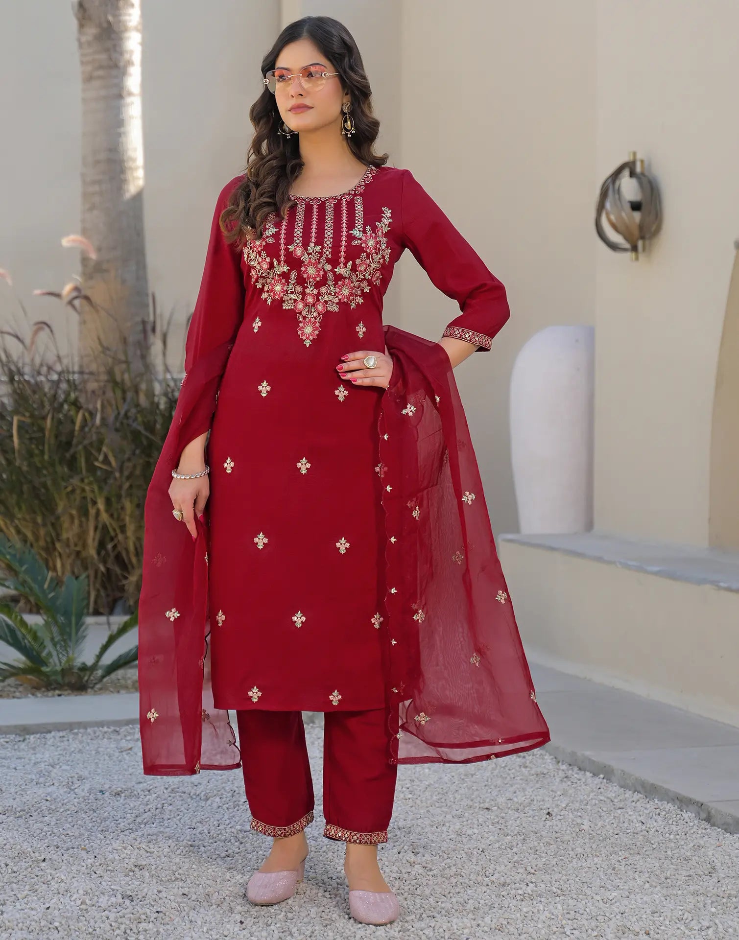 Skylee Chinnon Embroidered Straight 3 Piece Kurta Set For Woman